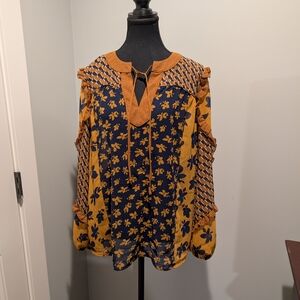 Cabi Geometric Pattern Top